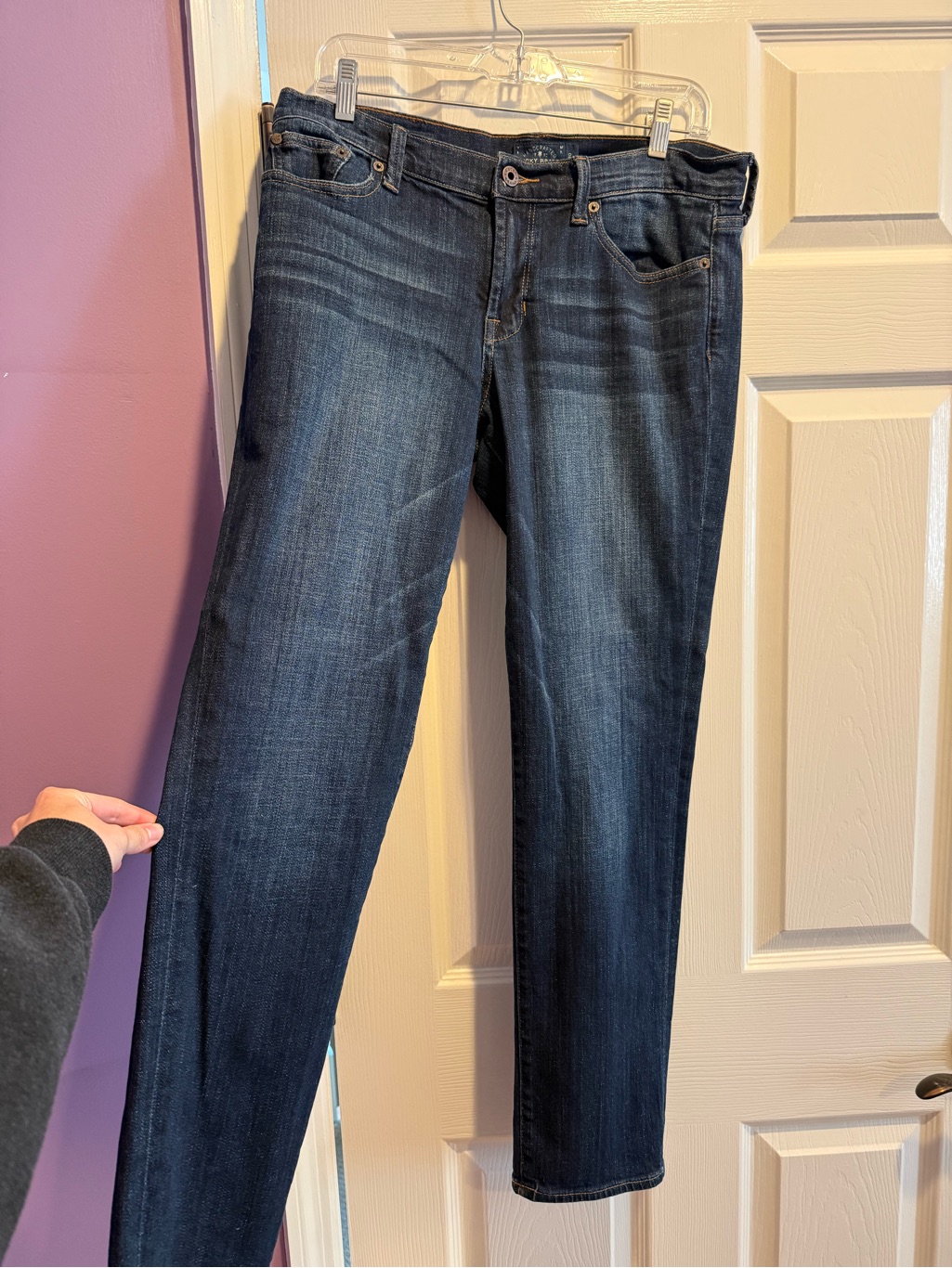 Lucky Brand StraightLeg Jeans In Dark Indigo Wash